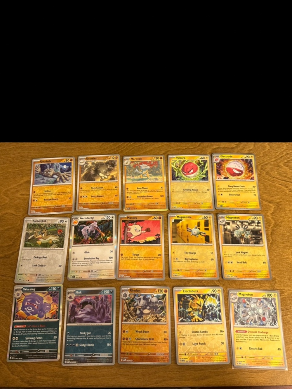Lot of 15 Pokemon Cards Holo and RevHolo (Scarlet & Violet 151 & Surging Sparks)